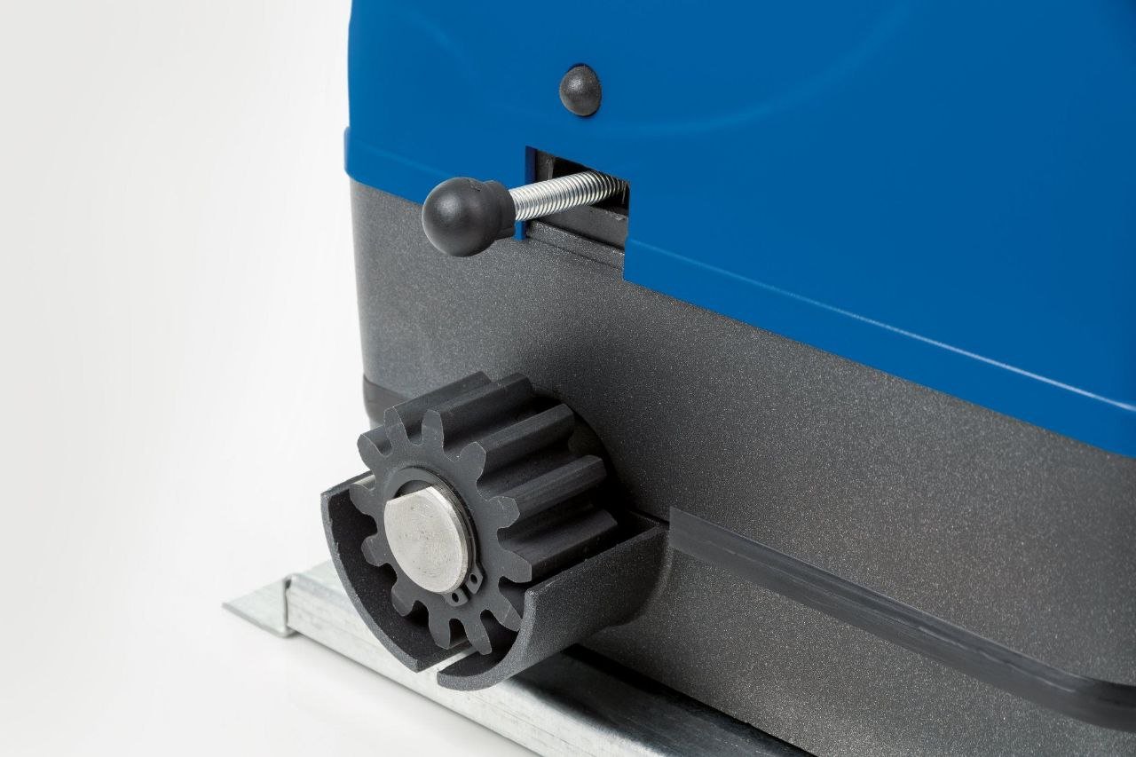 24V Sliding Gate Operator – Compact & Powerful - gallery image